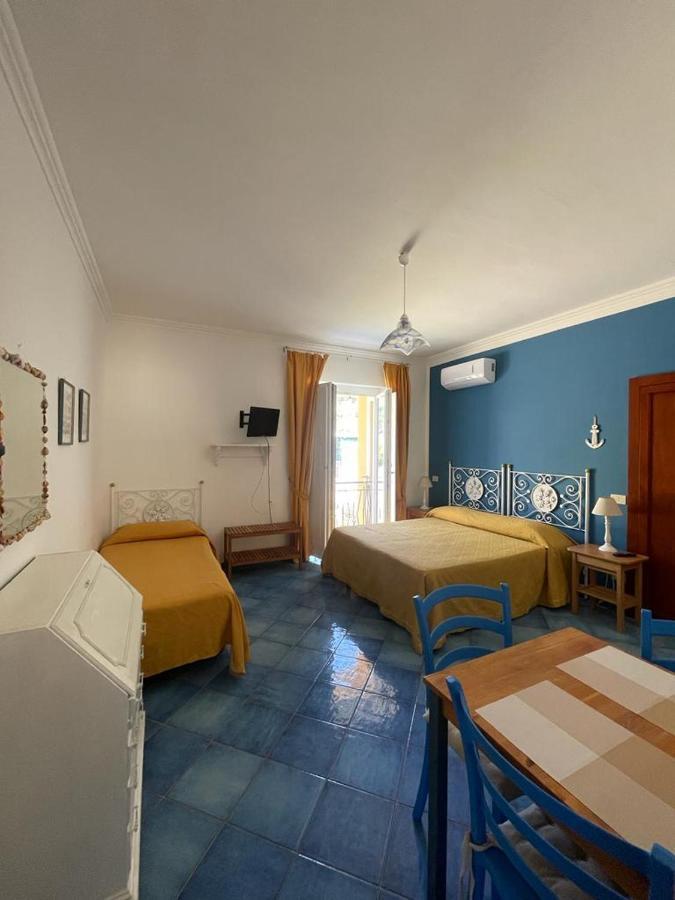 Ponza Inn- Casa Giovanna エクステリア 写真